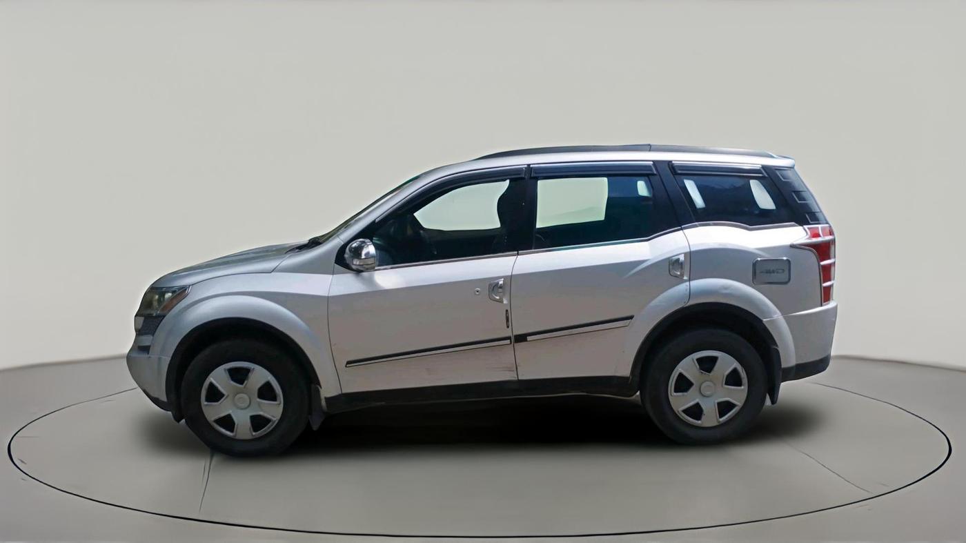 2013 Mahindra XUV500 W6, Diesel, Manual, 70,643 km, exterior