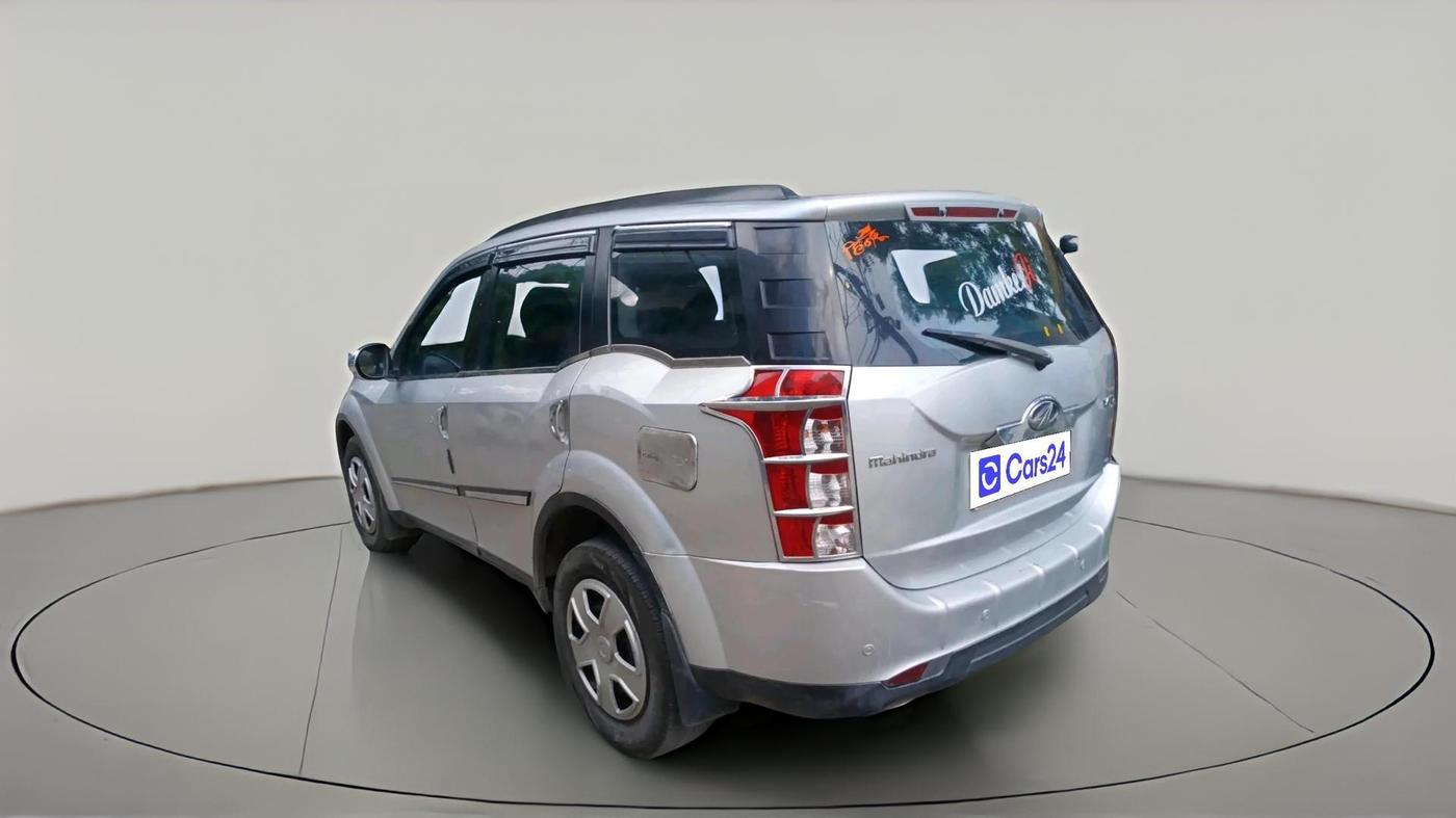 2013 Mahindra XUV500 W6, Diesel, Manual, 70,643 km, exterior