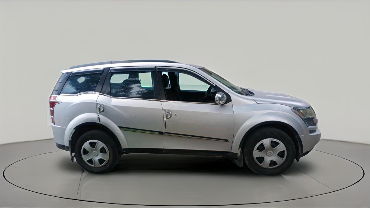 2013 Mahindra XUV500 W6, Diesel, Manual, 70,643 km, exterior