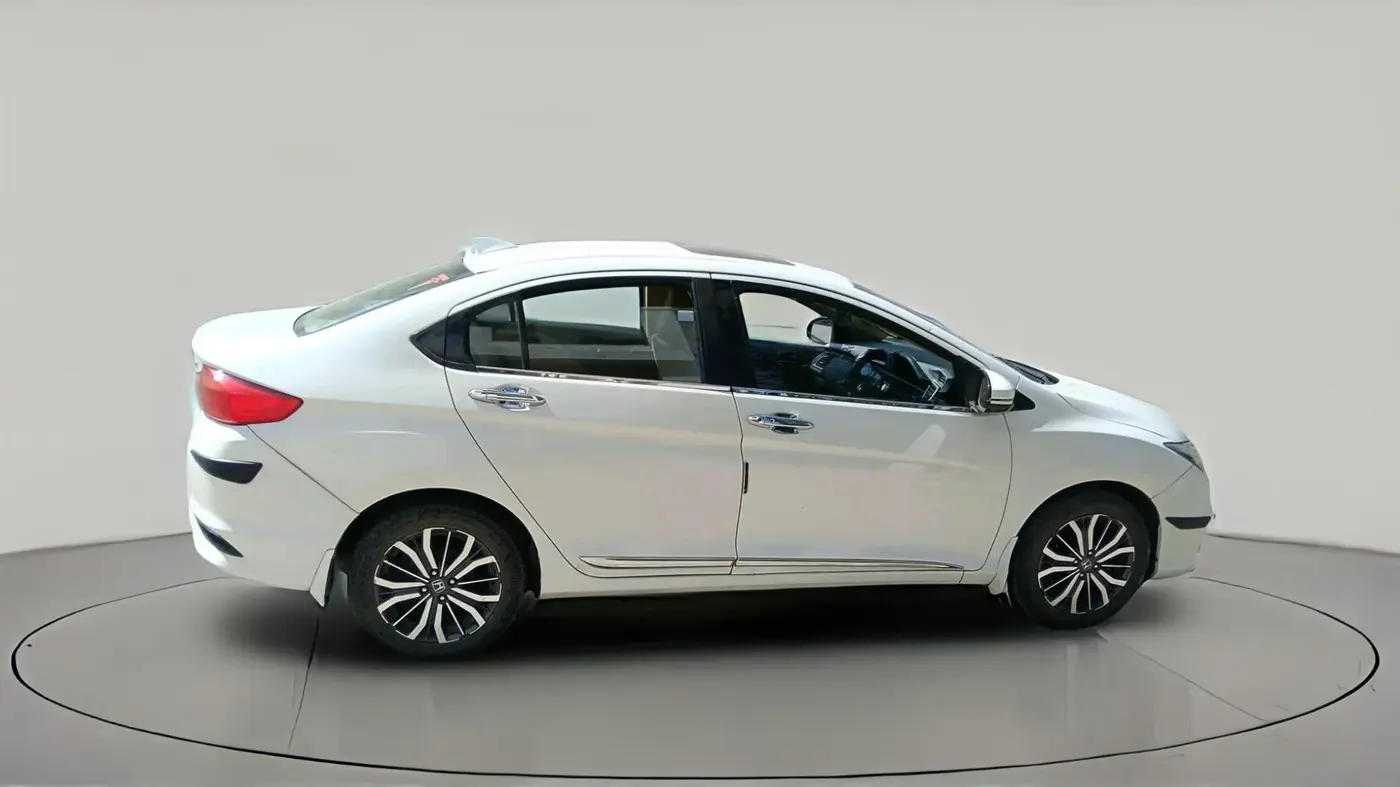 2018 Honda City 1.5L I-VTEC VX, Petrol, Manual, 82,112 km, exterior