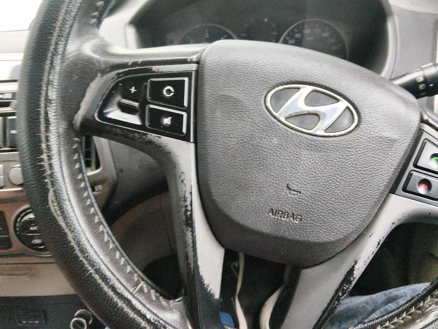 2013 Hyundai i20 SPORTZ 1.4 CRDI, Diesel, Manual, 1,56,323 km, interior