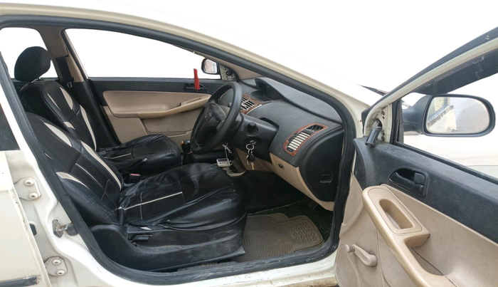 2012 Tata Indica Vista LS TDI, Diesel, Manual, 86,826 km, interior