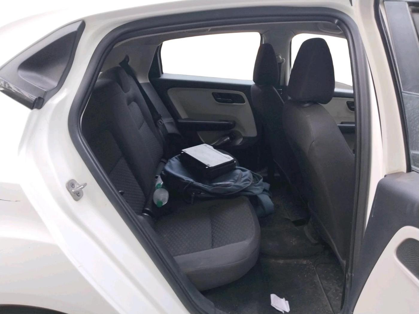 2024 Tata ALTROZ XM PLUS DIESEL, Diesel, Manual, 40,646 km, interior