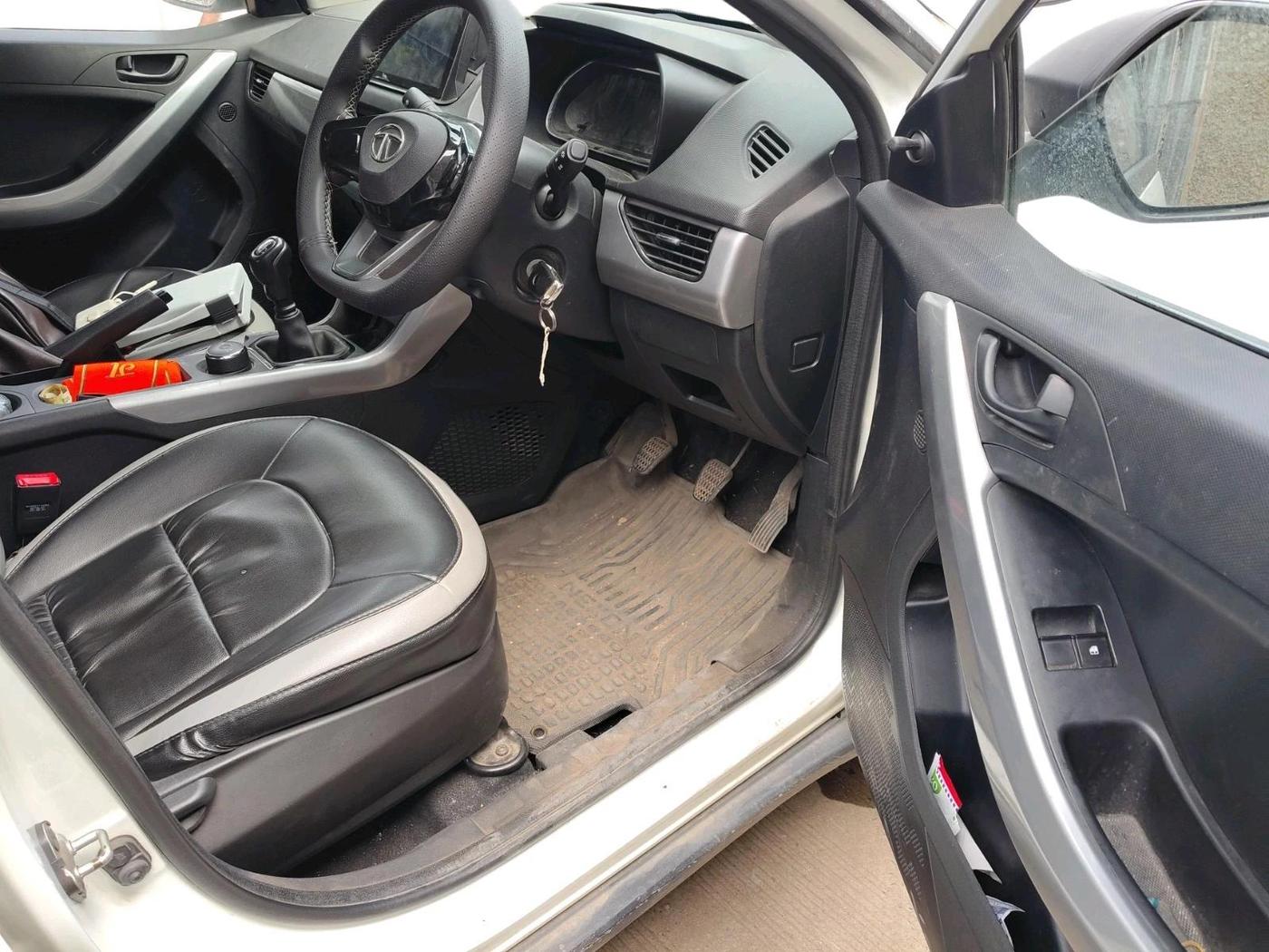 2021 Tata NEXON XE PETROL, Petrol, Manual, 83,583 km, interior