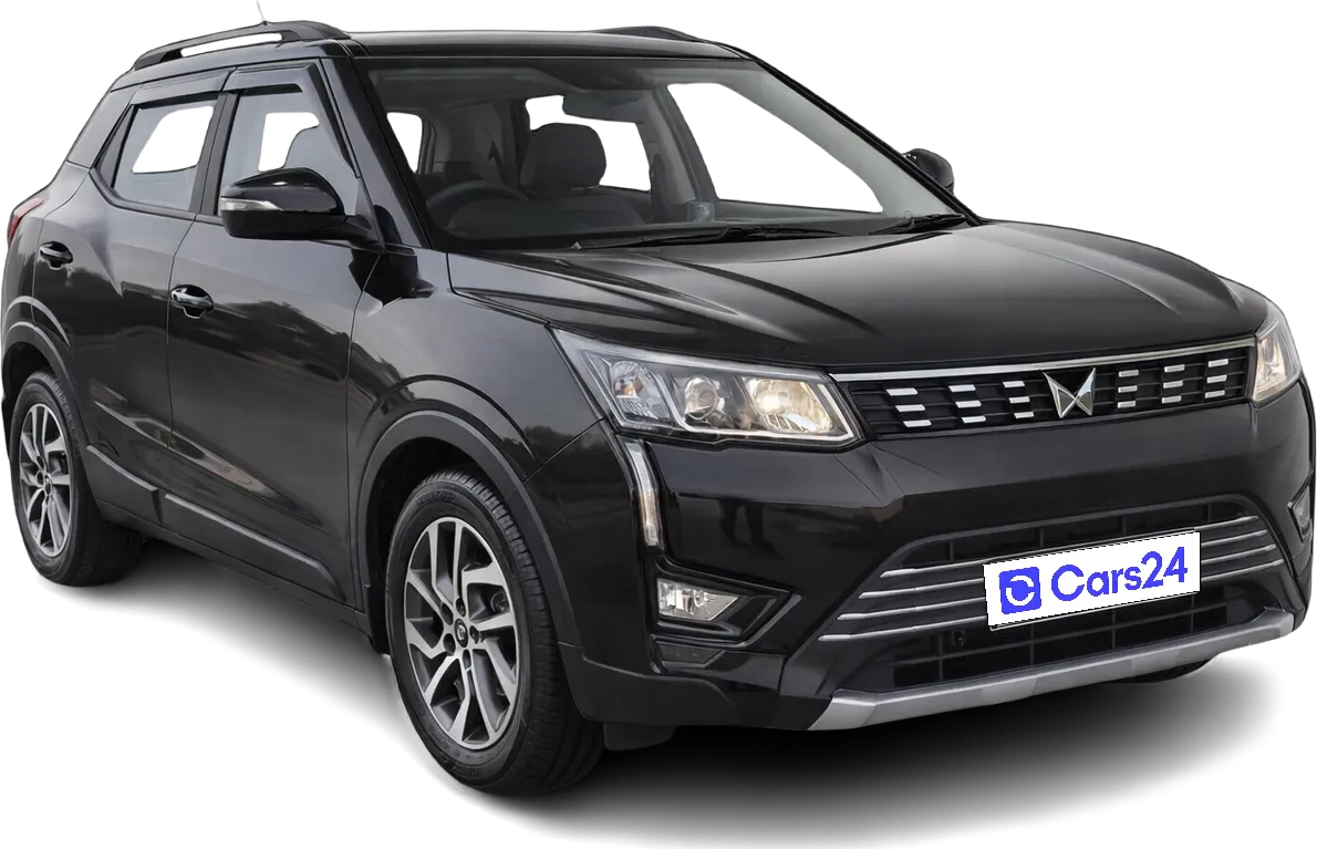 2023 Mahindra XUV300 - SUV - Petrol - Manual - ₹10.20 lakh