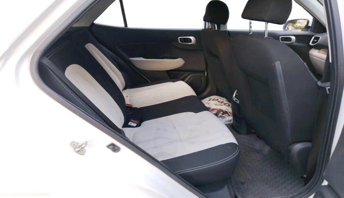 2023 Hyundai VENUE S(O) 1.2, Petrol, Manual, 56,796 km, interior