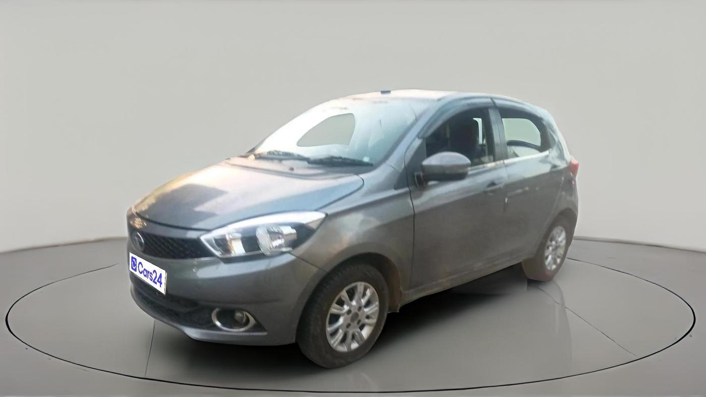 2018 Tata Tiago XZ PETROL, CNG, Manual, 2,30,480 km, exterior