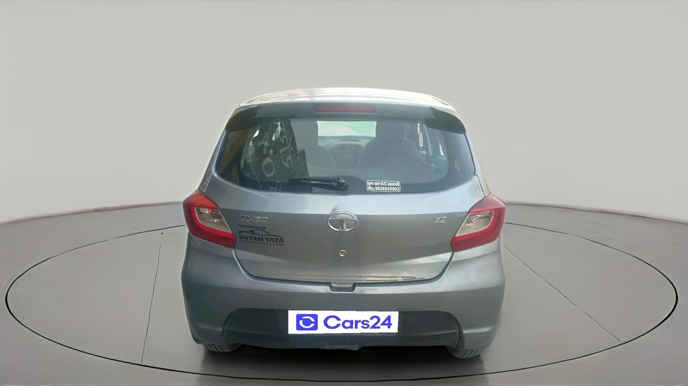2018 Tata Tiago XZ PETROL, CNG, Manual, 2,30,480 km, exterior