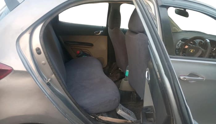 2018 Tata Tiago XZ PETROL, CNG, Manual, 2,30,480 km, interior