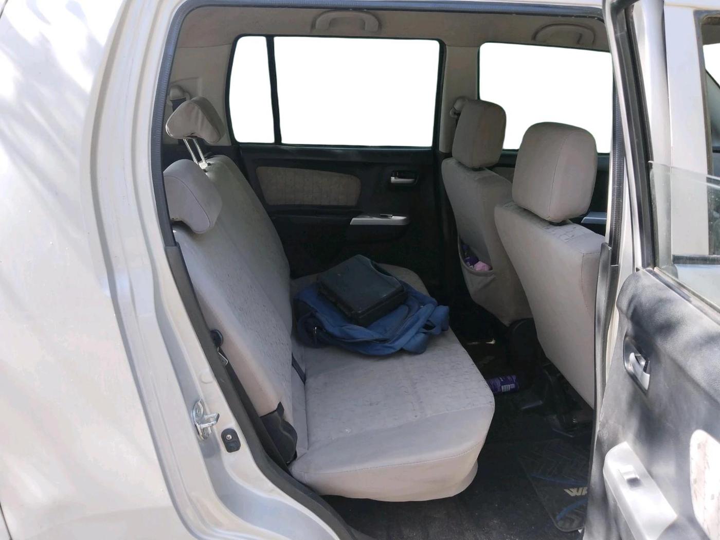 2014 Maruti Wagon R 1.0 VXI, Petrol, Manual, 44,263 km, interior