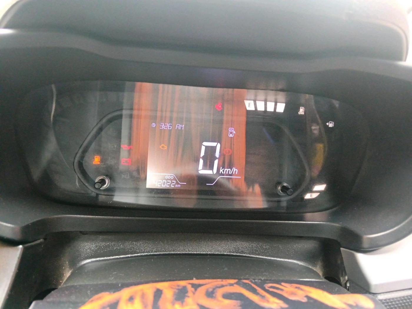 2023 Tata ALTROZ XE CNG, CNG, Manual, 42,022 km, interior