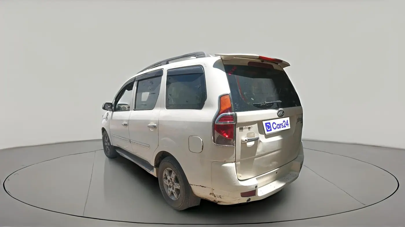 2011 Mahindra Xylo E8 BS III, Diesel, Manual, 1,35,381 km, exterior