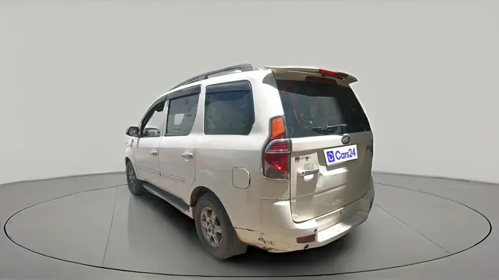 2011 Mahindra Xylo E8 BS III, Diesel, Manual, 1,35,381 km, exterior