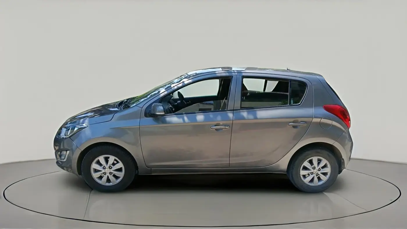 2013 Hyundai i20 SPORTZ 1.4 CRDI, Diesel, Manual, 1,30,101 km, exterior