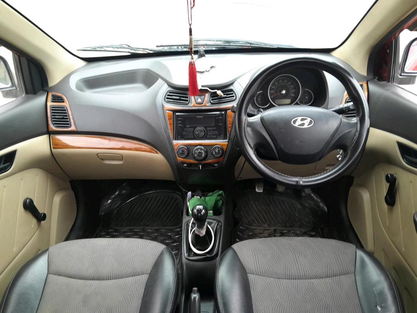 2012 Hyundai Eon D-LITE + LPG, Petrol, Manual, 68,416 km, interior