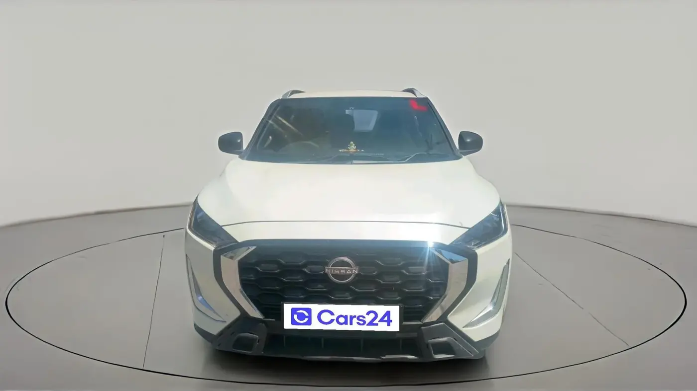 2025 Nissan MAGNITE Visia Plus B4D 1.0 Petrol MT, Petrol, Manual, 6,299 km, exterior