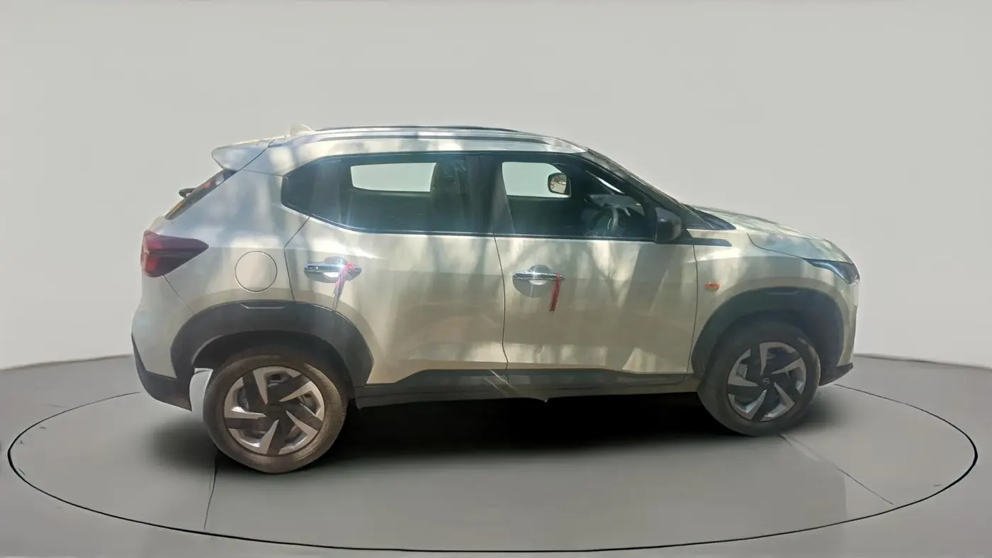 2025 Nissan MAGNITE Visia Plus B4D 1.0 Petrol MT, Petrol, Manual, 6,299 km, exterior