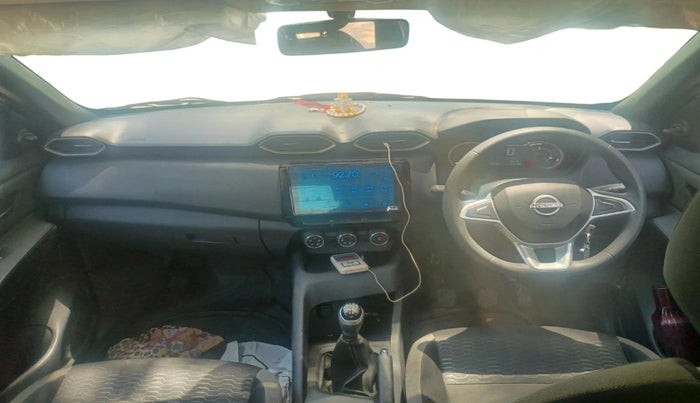 2025 Nissan MAGNITE Visia Plus B4D 1.0 Petrol MT, Petrol, Manual, 6,299 km, interior