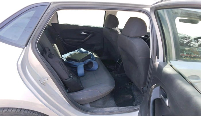 2021 Volkswagen Polo HIGHLINE PLUS 1.0L TSI, Petrol, Manual, 1,03,076 km, interior