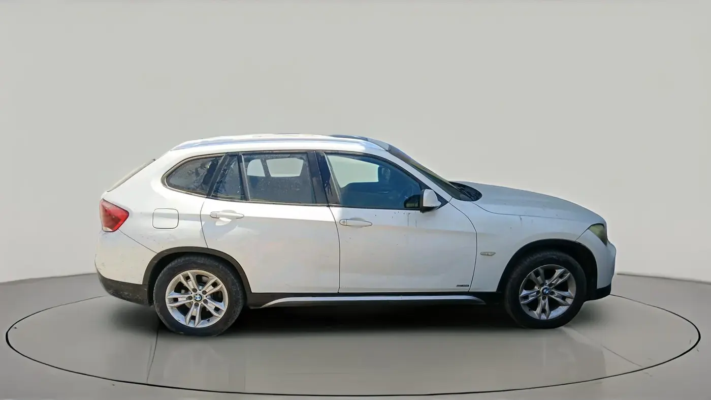 2011 BMW X1 sDrive20d, Diesel, Automatic, 98,990 km, exterior