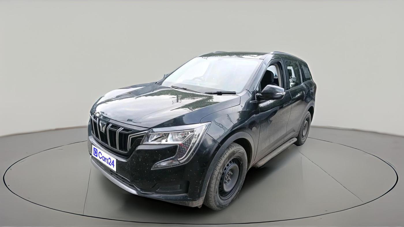 2024 Mahindra XUV700 MX D MT 5 STR, Diesel, Manual, 45,515 km, exterior