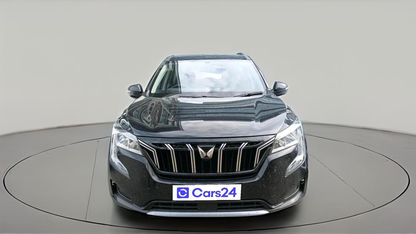 2024 Mahindra XUV700 MX D MT 5 STR, Diesel, Manual, 45,515 km, exterior