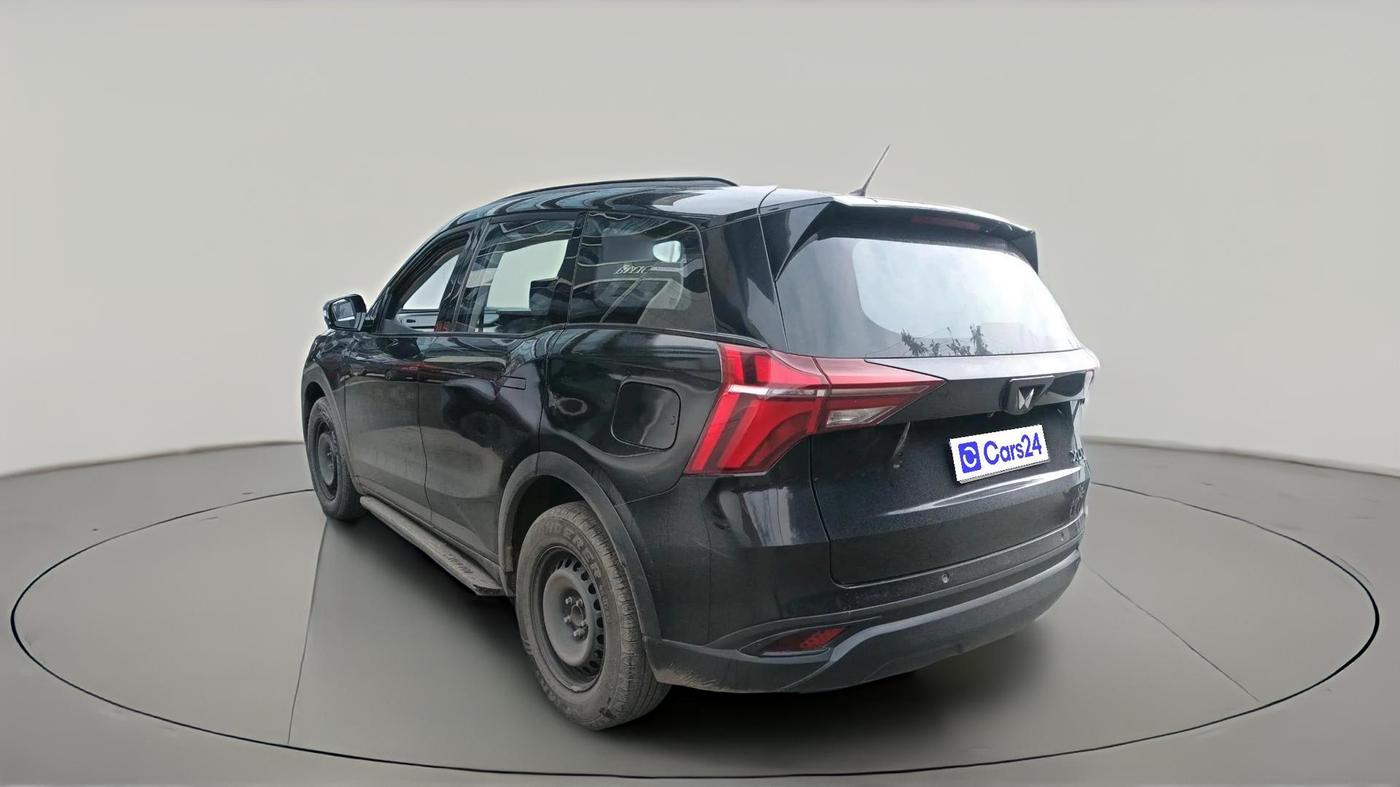 2024 Mahindra XUV700 MX D MT 5 STR, Diesel, Manual, 45,515 km, exterior