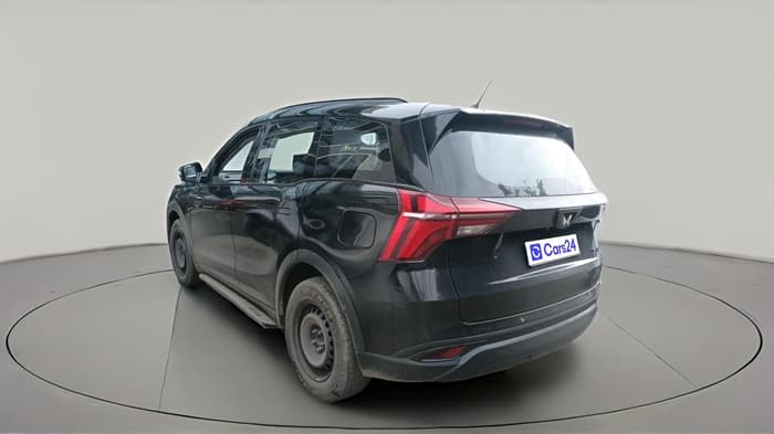 2024 Mahindra XUV700 MX D MT 5 STR, Diesel, Manual, 45,515 km, exterior