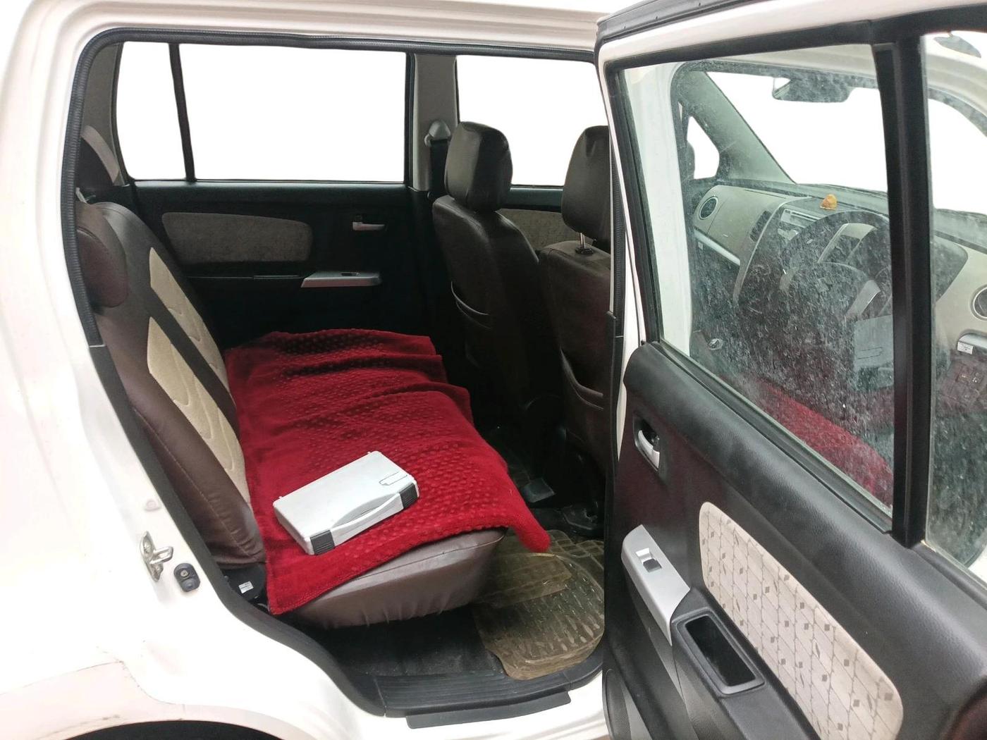 2015 Maruti Wagon R 1.0 VXI, Petrol, Manual, 15,091 km, interior