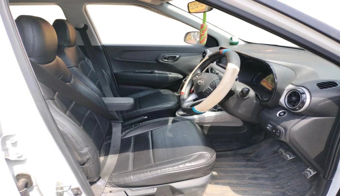 2023 Hyundai EXTER SX(O) 1.2 AMT, CNG, Automatic, 23,198 km, interior