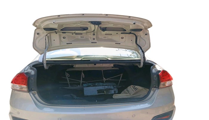 2017 Maruti Ciaz DELTA DIESEL 1.3, Diesel, Manual, 62,900 km, exterior