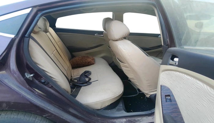 2012 Hyundai Verna FLUIDIC 1.6 CRDI SX, Diesel, Manual, 2,04,603 km, interior