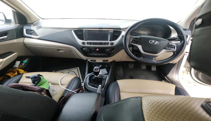 2017 Hyundai Verna 1.6 SX (O) CRDI MT, Diesel, Manual, 1,10,409 km, interior