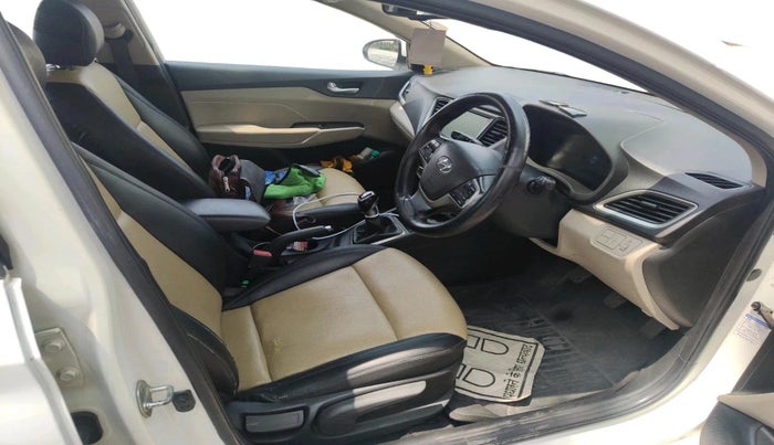 2017 Hyundai Verna 1.6 SX (O) CRDI MT, Diesel, Manual, 1,10,409 km, interior