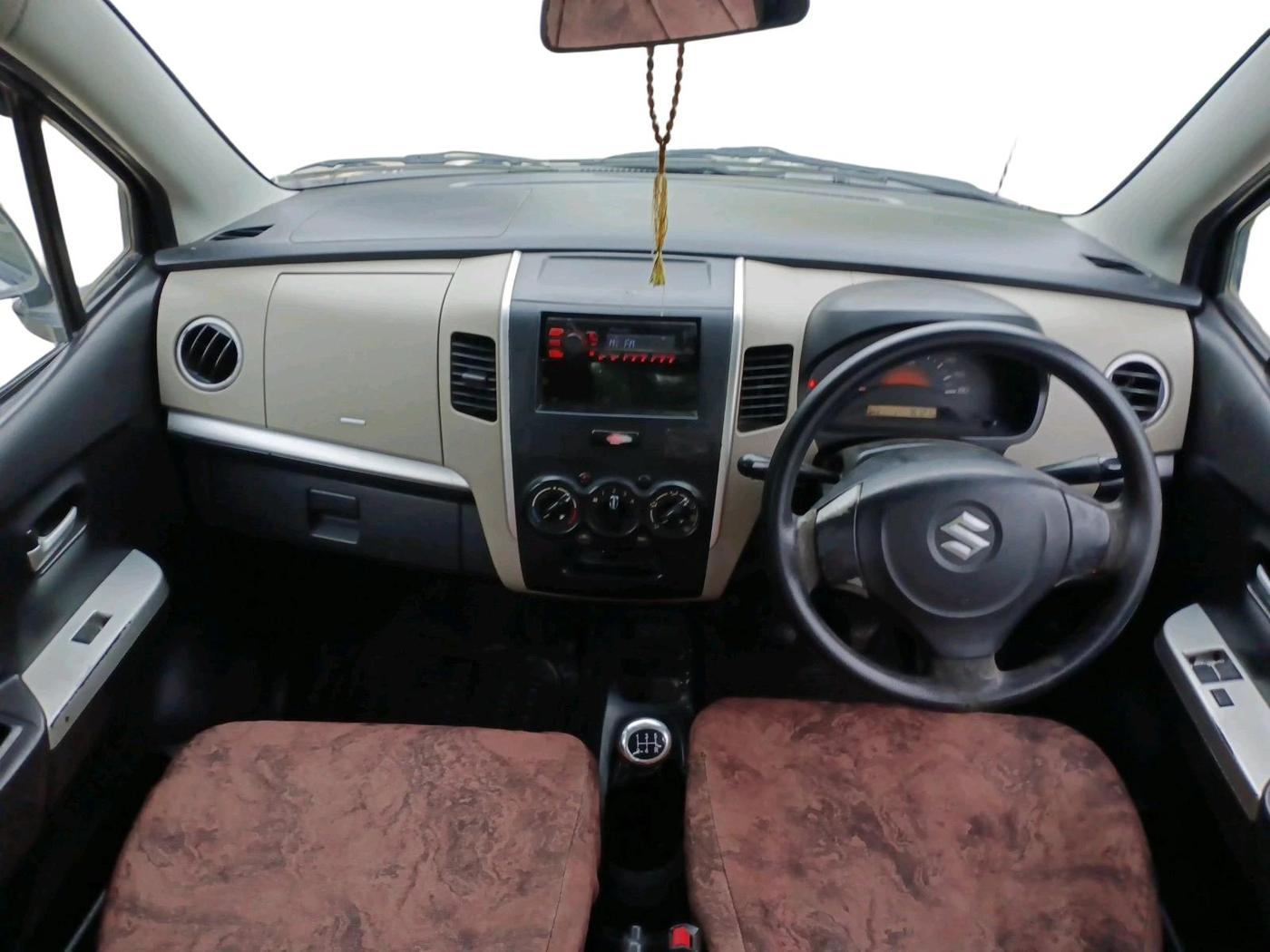 2016 Maruti Wagon R 1.0 LXI CNG, CNG, Manual, 76,121 km, interior