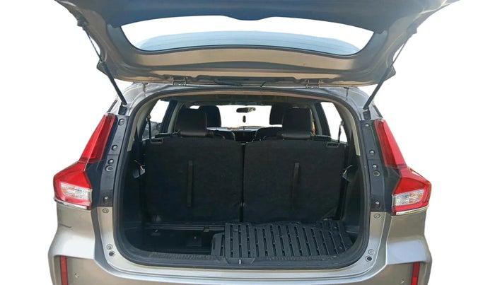 2022 Maruti XL6 ALPHA AT, Petrol, Automatic, 28,000 km, exterior