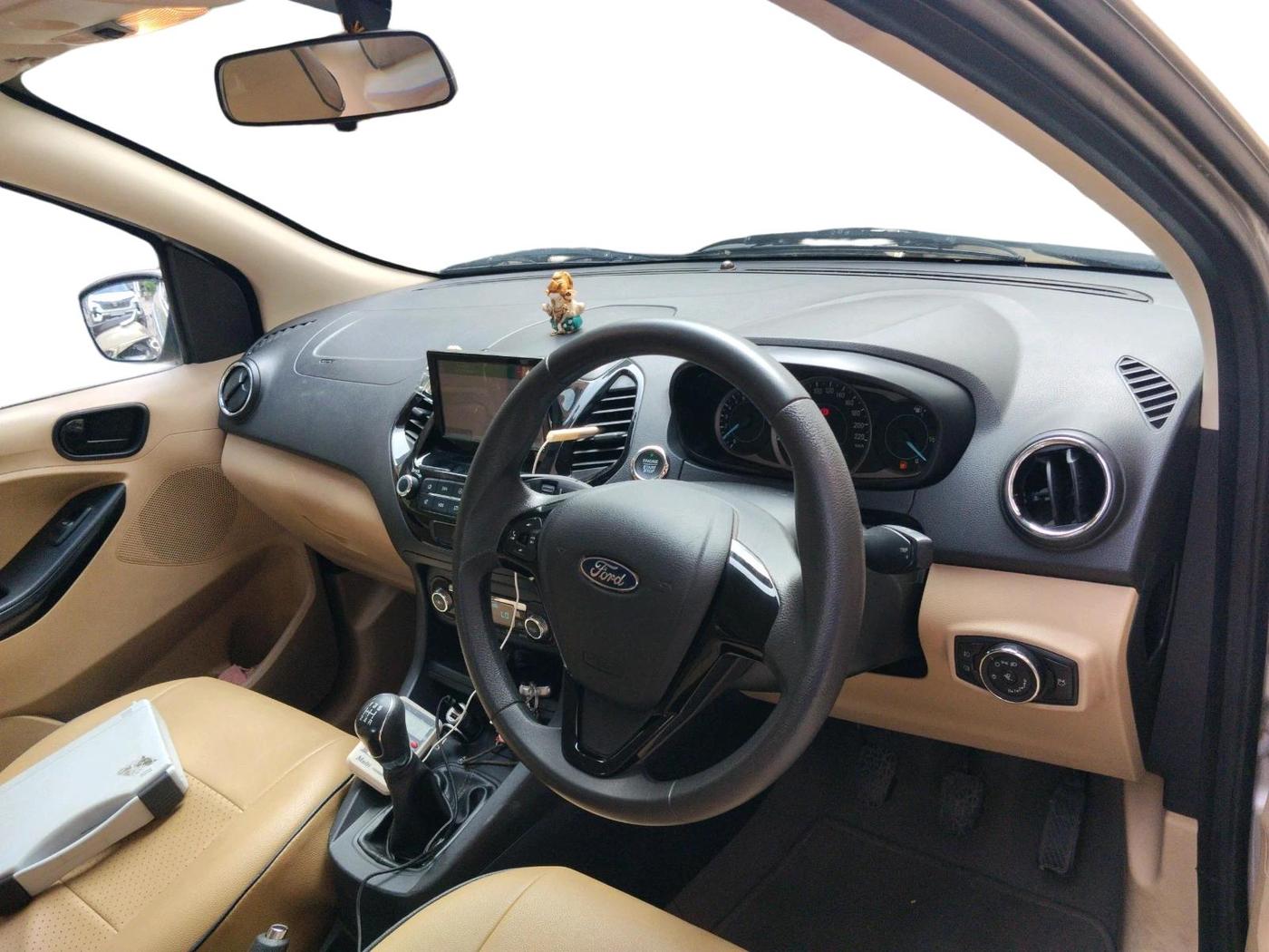2018 Ford Figo Aspire TITANIUM 1.2 PETROL, Petrol, Manual, 30,450 km, interior