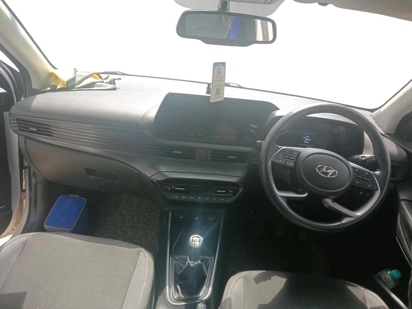2022 Hyundai NEW I20 ASTA (O) 1.2 MT, Petrol, Manual, 61,822 km, interior