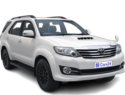 2015 Toyota Fortuner - SUV - Diesel - Manual - ₹10.80 lakh