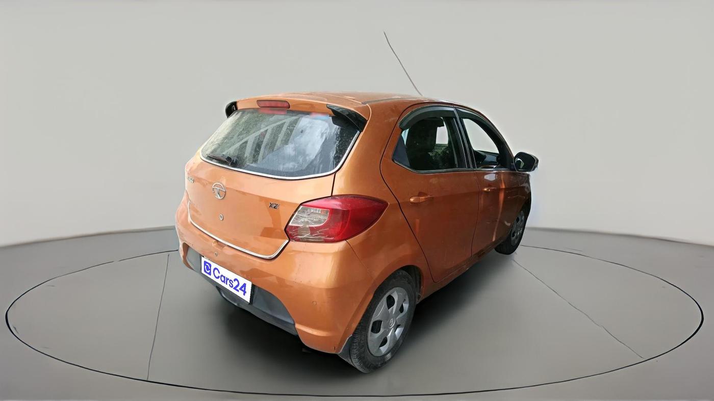 2017 Tata Tiago XZ PETROL, CNG, Manual, 61,893 km, exterior