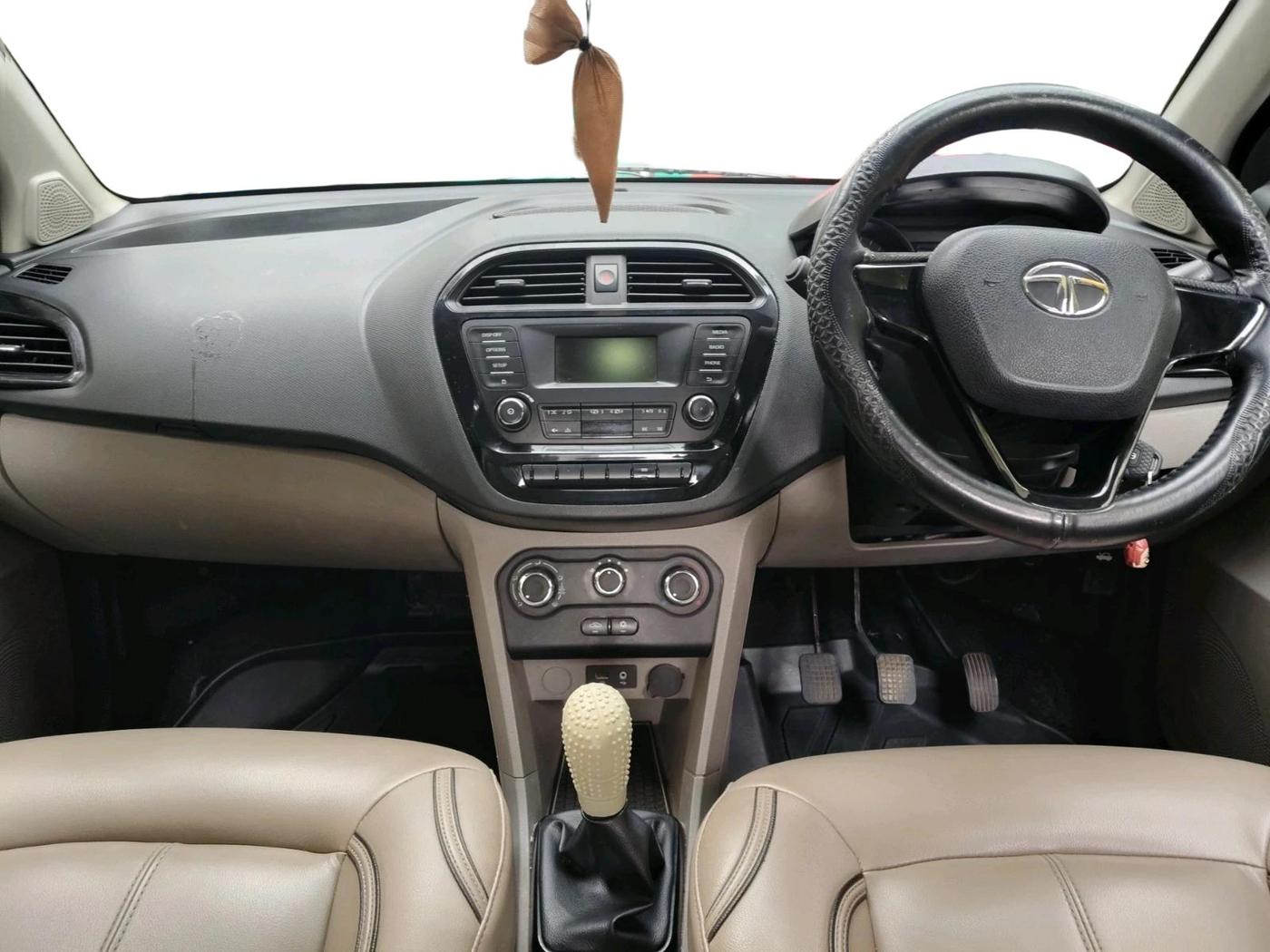 2018 Tata Tiago XT PETROL, Petrol, Manual, 59,427 km, interior