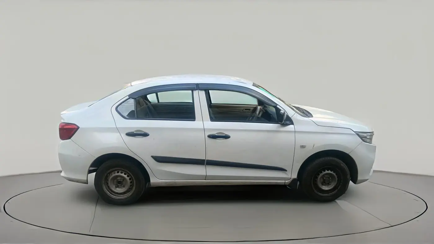 2018 Honda Amaze 1.5L I-DTEC E, Diesel, Manual, 1,02,053 km, exterior