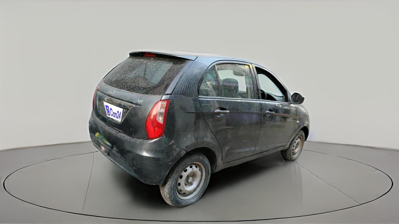 2016 Tata Bolt XE QUADRAJET, Diesel, Manual, 1,37,571 km, exterior