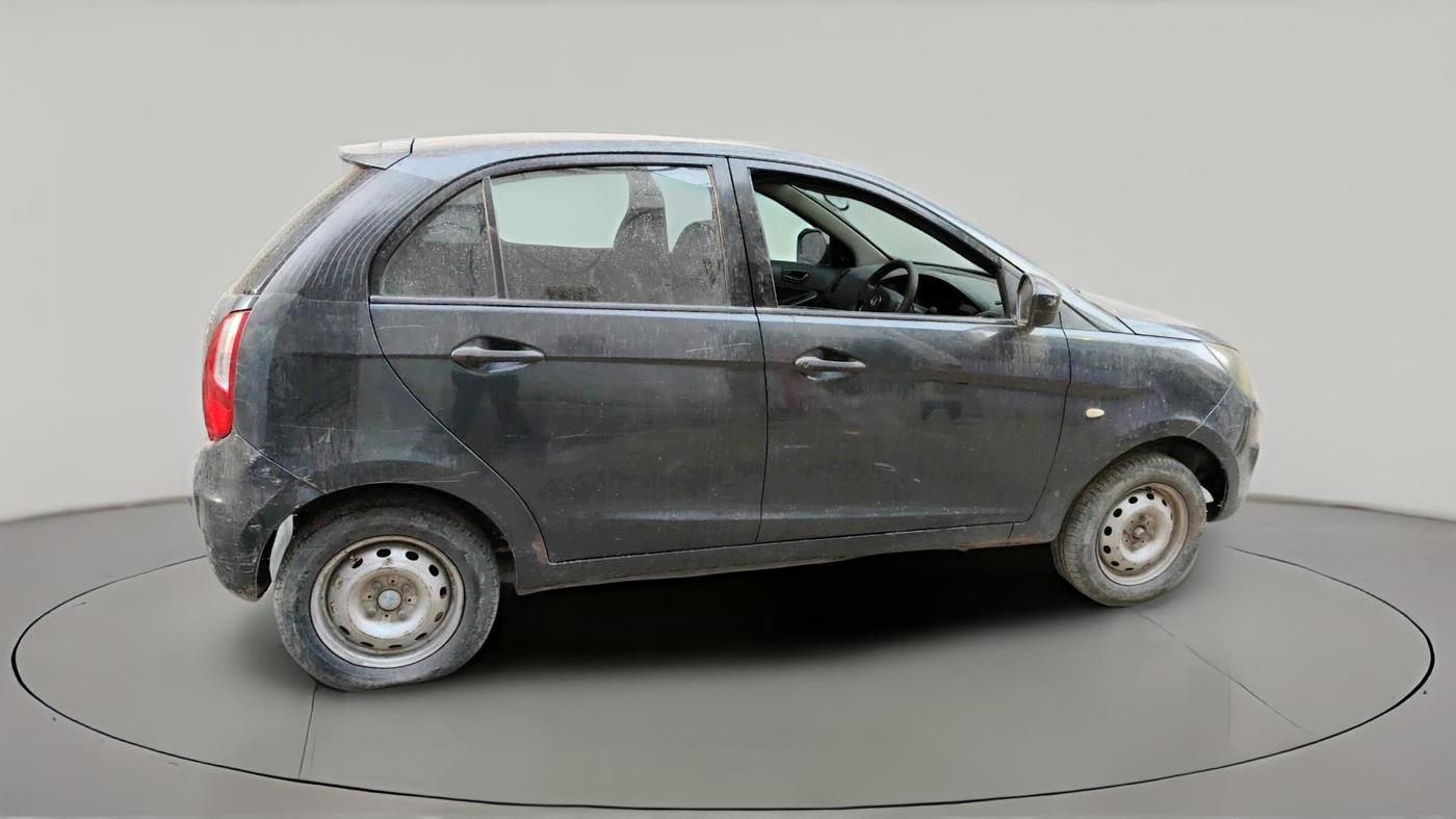 2016 Tata Bolt XE QUADRAJET, Diesel, Manual, 1,37,571 km, exterior