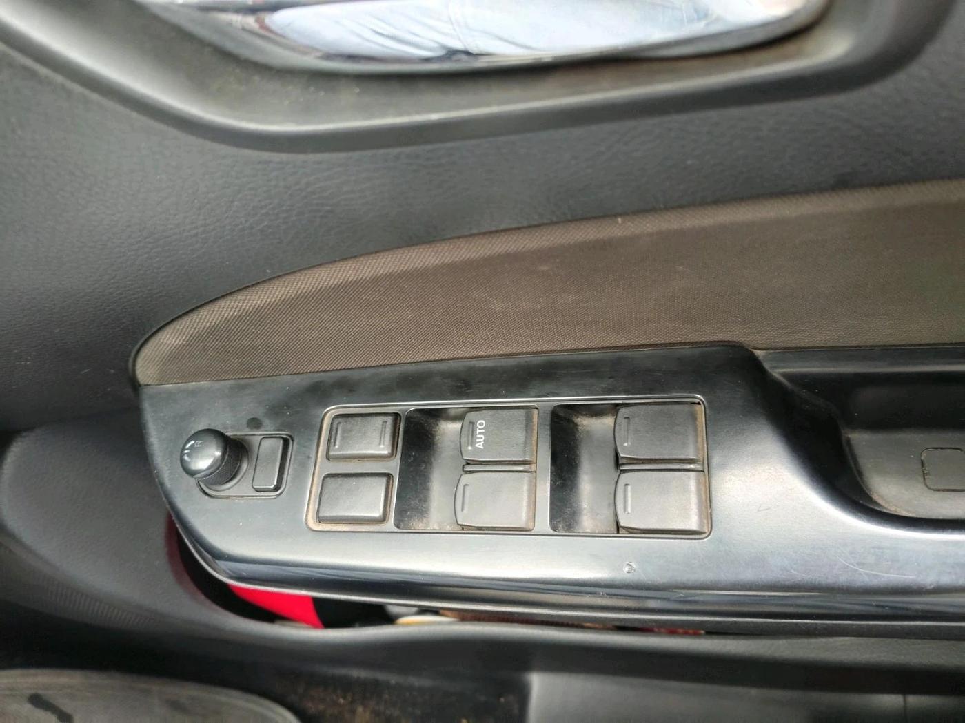 2016 Maruti Swift ZDI, Diesel, Manual, 70,964 km, interior
