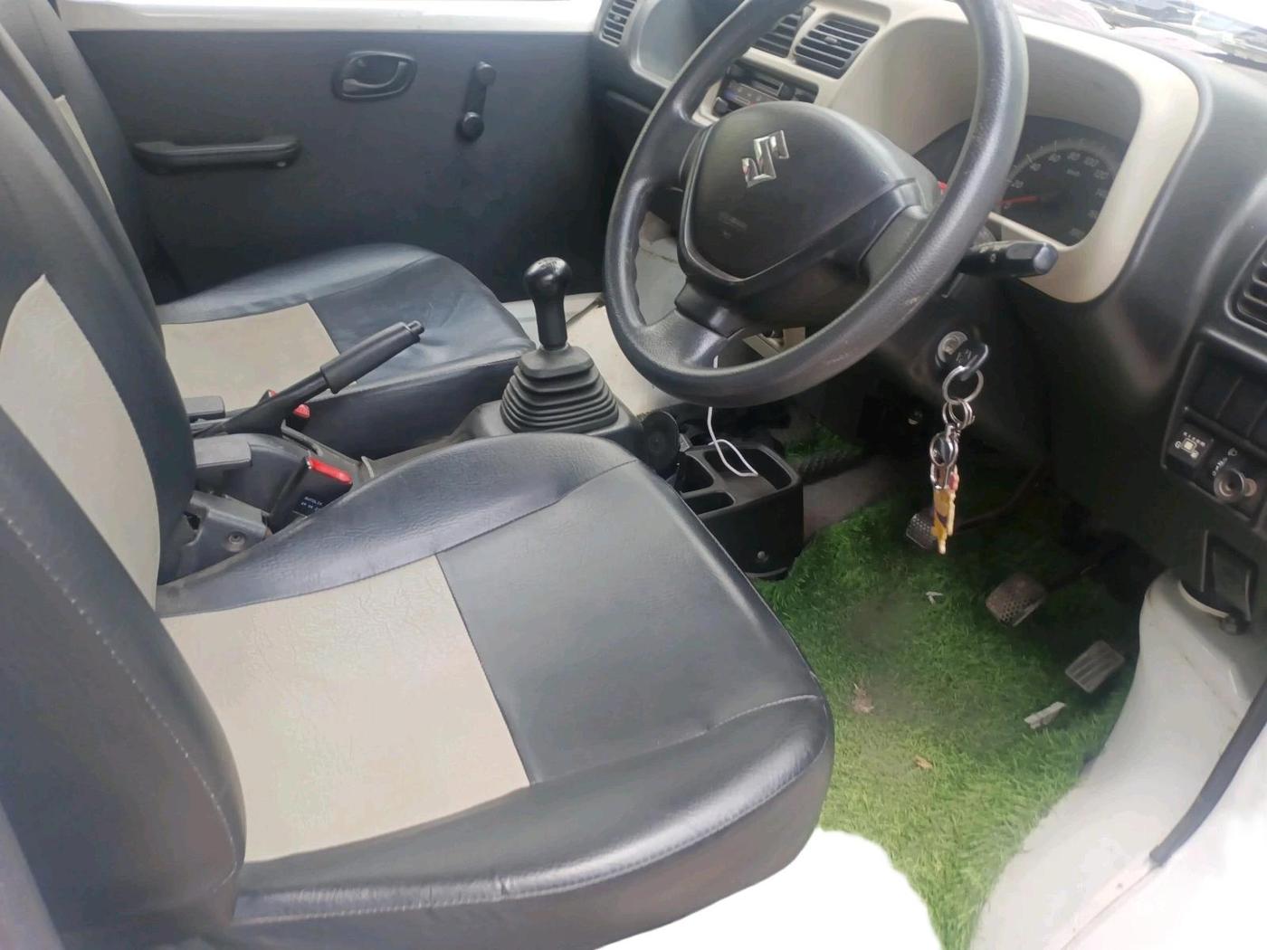 2021 Maruti Eeco 5 STR WITH A/C+HTR, Petrol, Manual, 13,286 km, interior