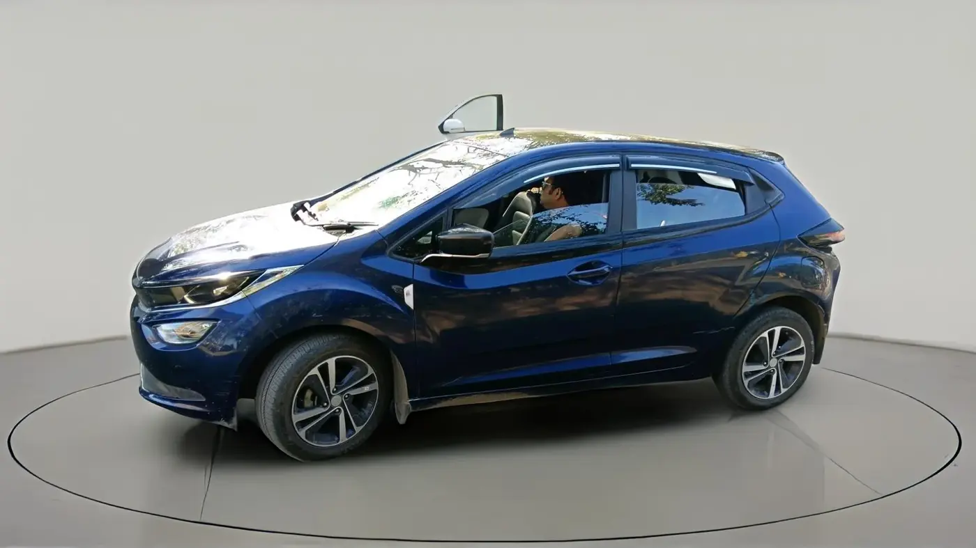 2023 Tata ALTROZ XZA PLUS, Petrol, Automatic, 10,903 km, exterior