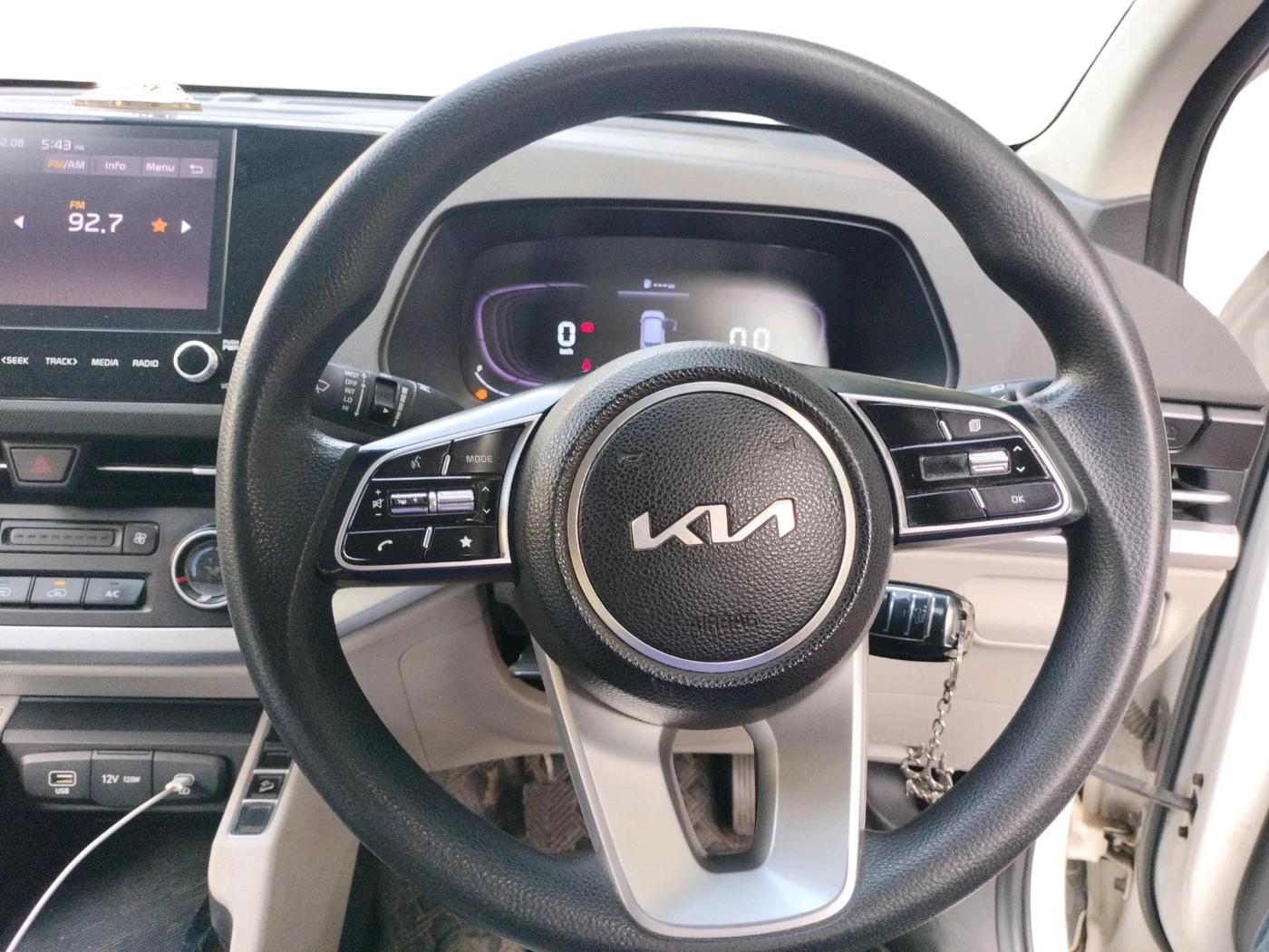 2023 KIA CARENS PRESTIGE 1.5 PETROL 7 STR, Petrol, Manual, 42,157 km, interior