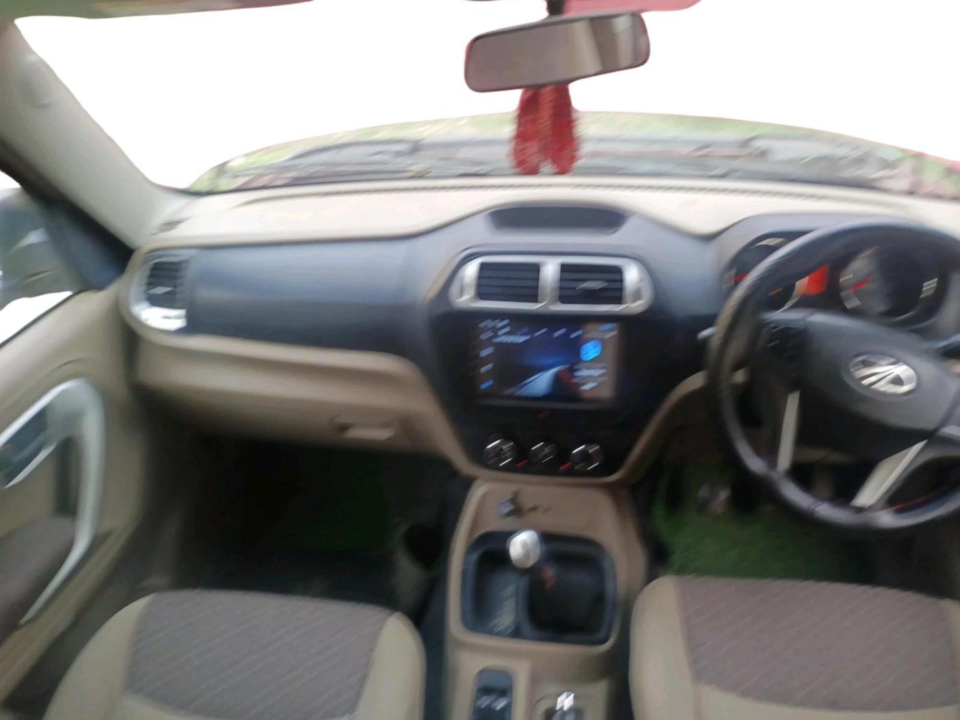 2018 Mahindra TUV300 T8, Diesel, Manual, 8 km, interior