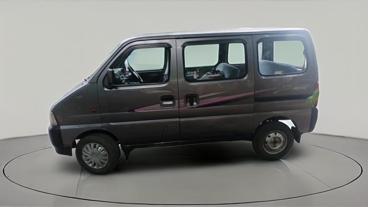 2015 Maruti Eeco 7 STR, Petrol, Manual, 1,35,452 km, exterior